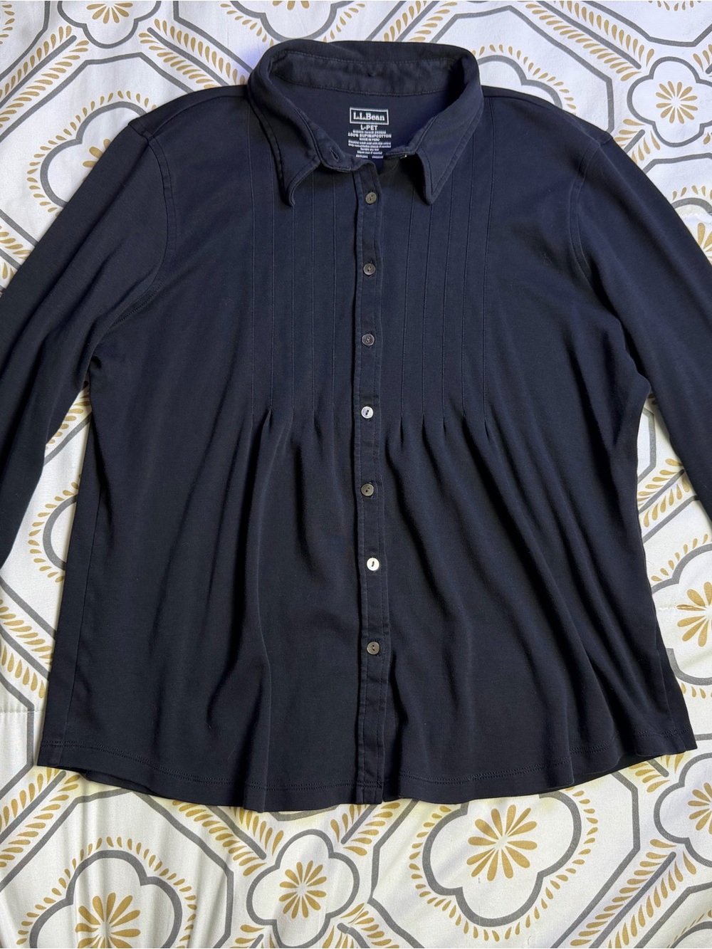 L.L.Bean Supima Cotton Pintuck Button Front Shirt Navy L Petite